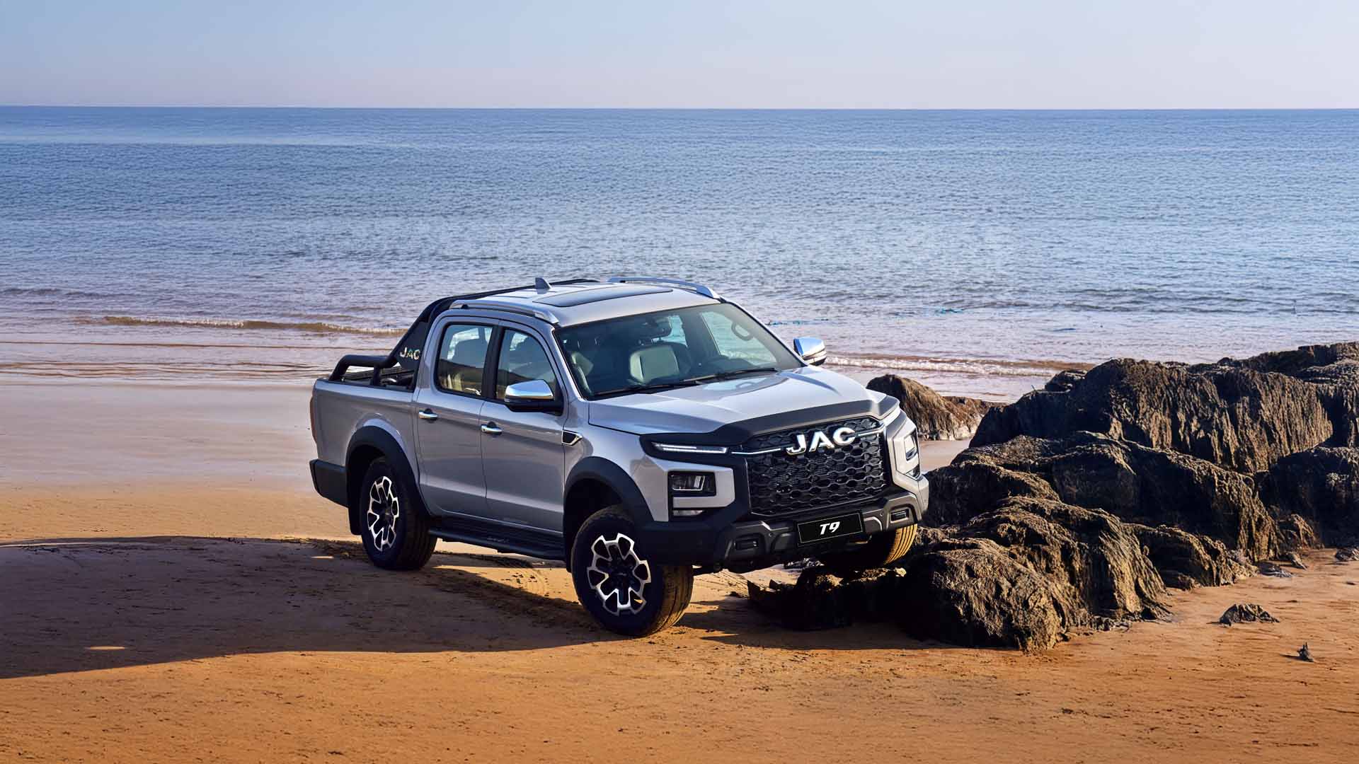 IMAGEN EXTERIOR JAC T9