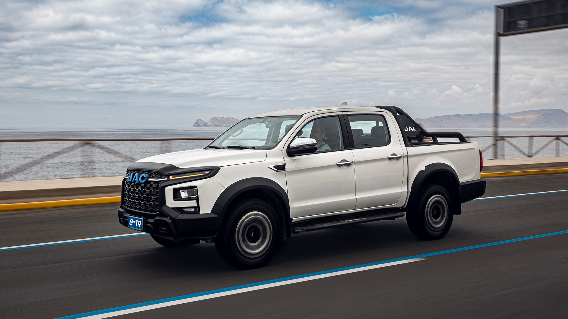 jac e-t9 exterior Peru