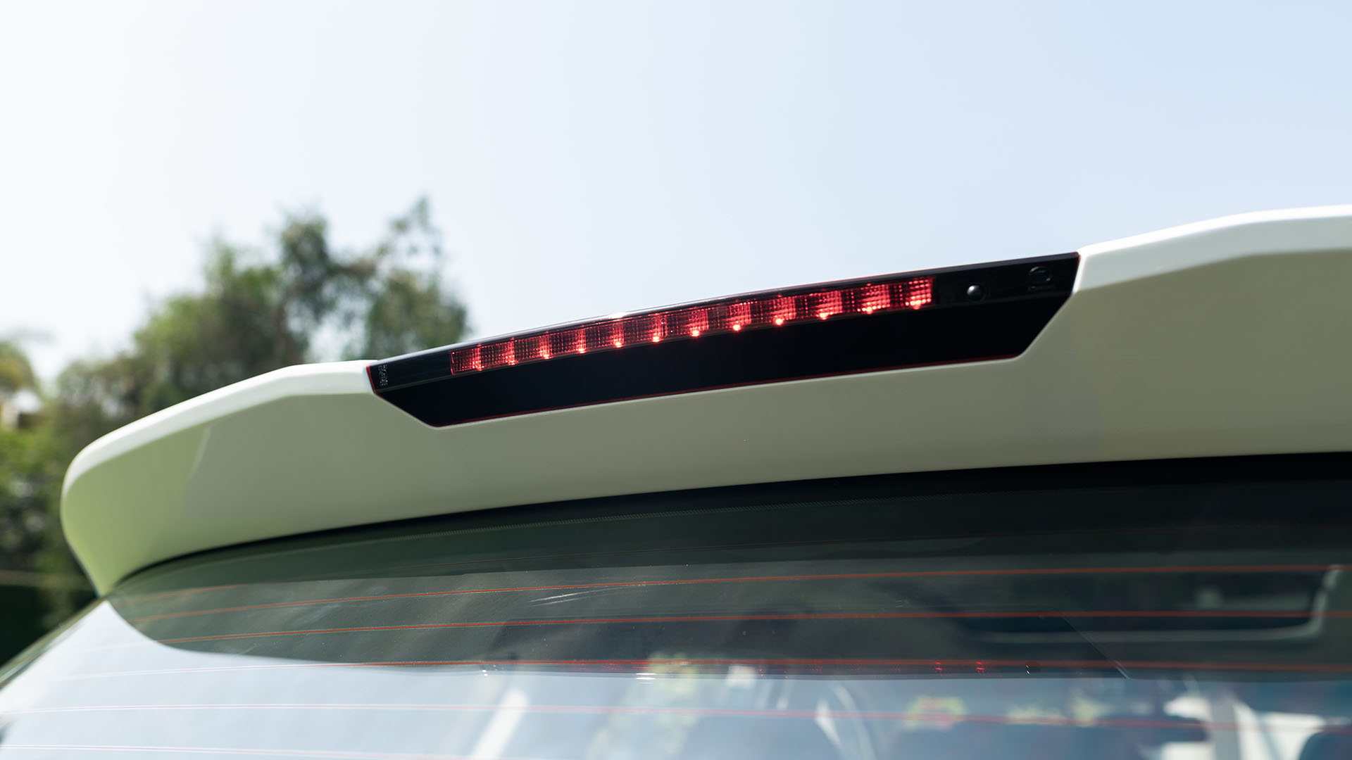 EQUIPAMIENTO EXTERIOR